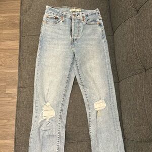 Levis skinny jeans light denim wash